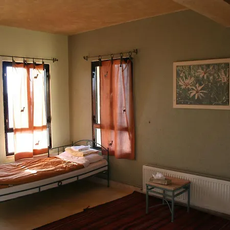 Dana Guesthouse Exterior photo